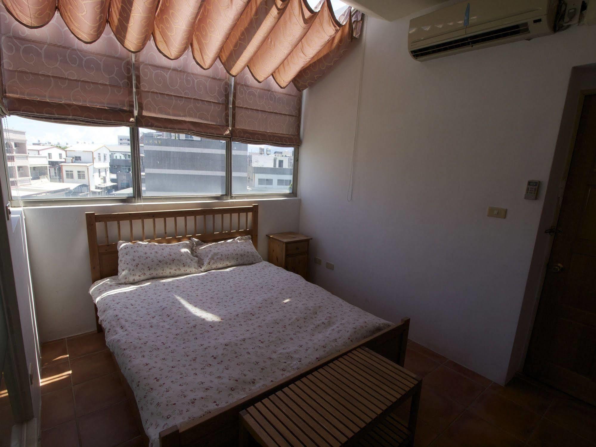 Oia Cafe B&B Taitung Exterior foto